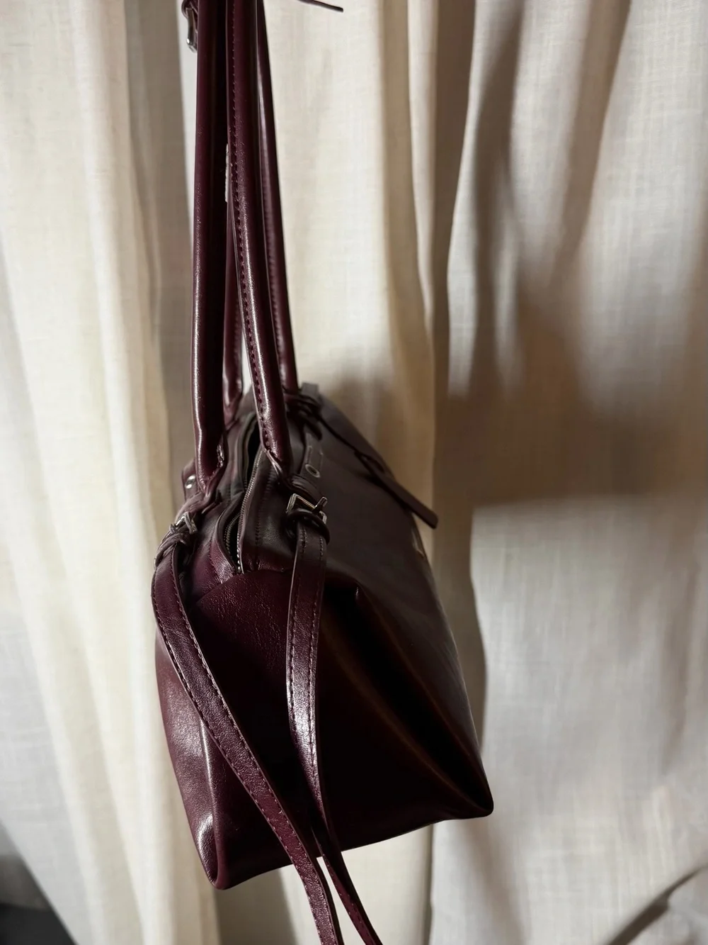 House of Harlow 1960 Burgundy Leather Shoulder Bag